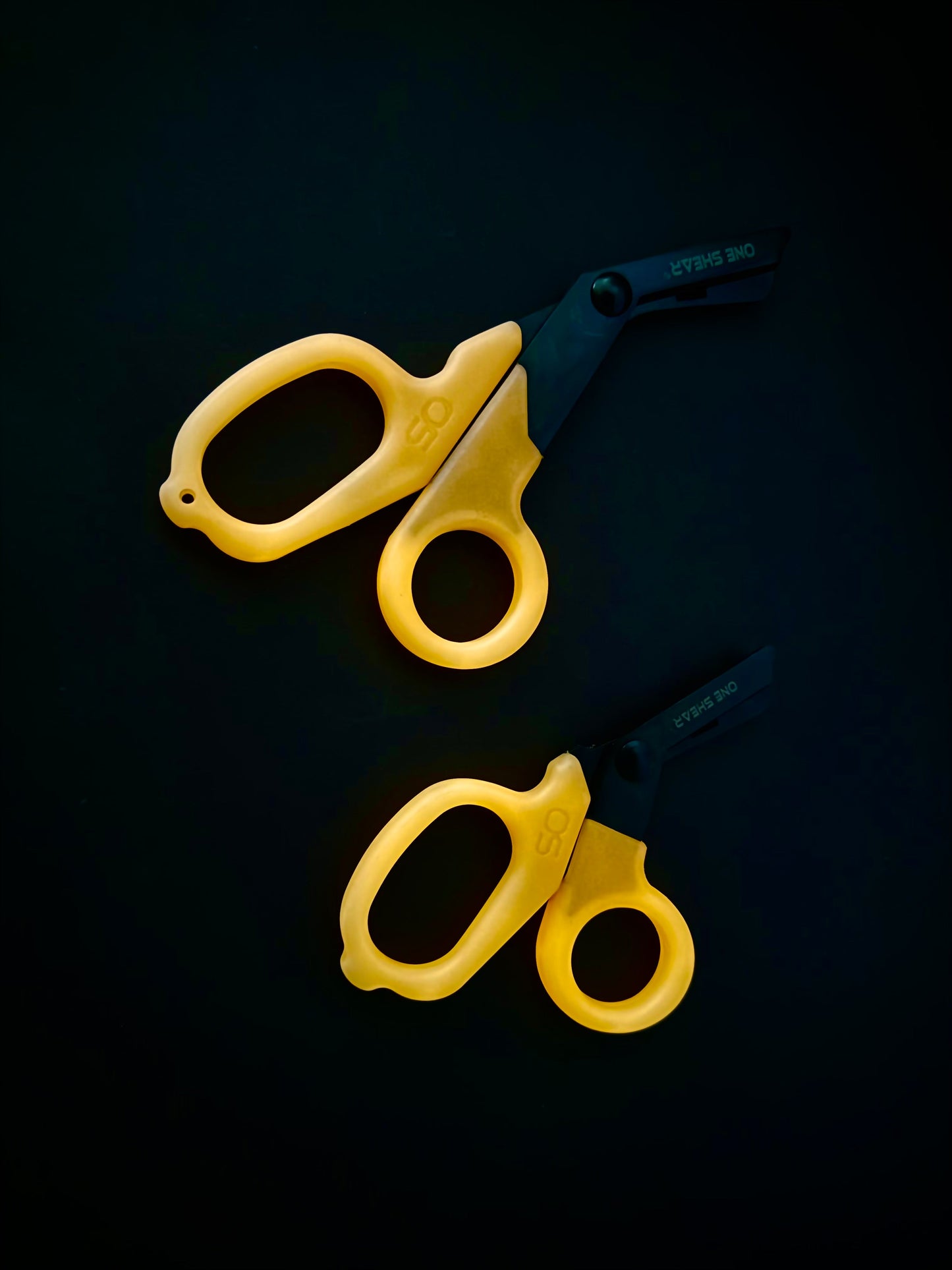MINI Compact Medical Tactical Trauma Shears Phantom Orange Glow Clearance