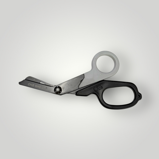 ONE SHEAR® LIMITED – Black/ Cool Gray Handle