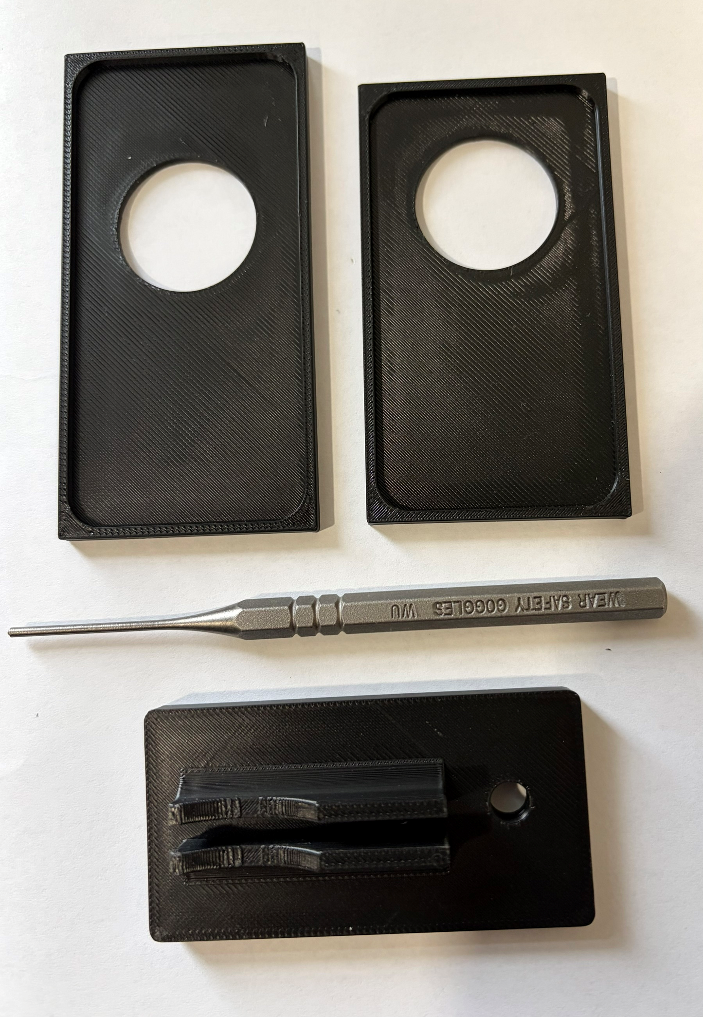 Minitor 6 & 7 Pager Clip Replacement with AirTag Holder